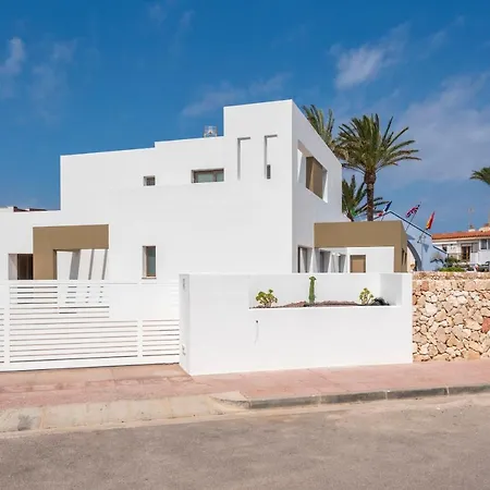 Villa Noka Cala'N Blanes (Menorca)